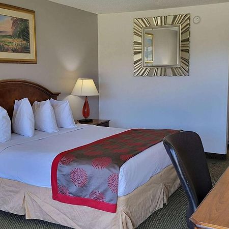 Ramada By Wyndham & Suites Warner Robins Eksteriør bilde