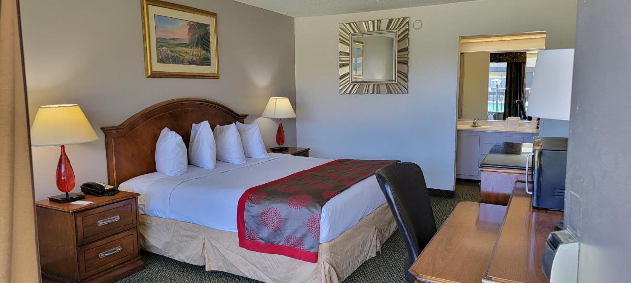 Ramada By Wyndham & Suites Warner Robins Eksteriør bilde