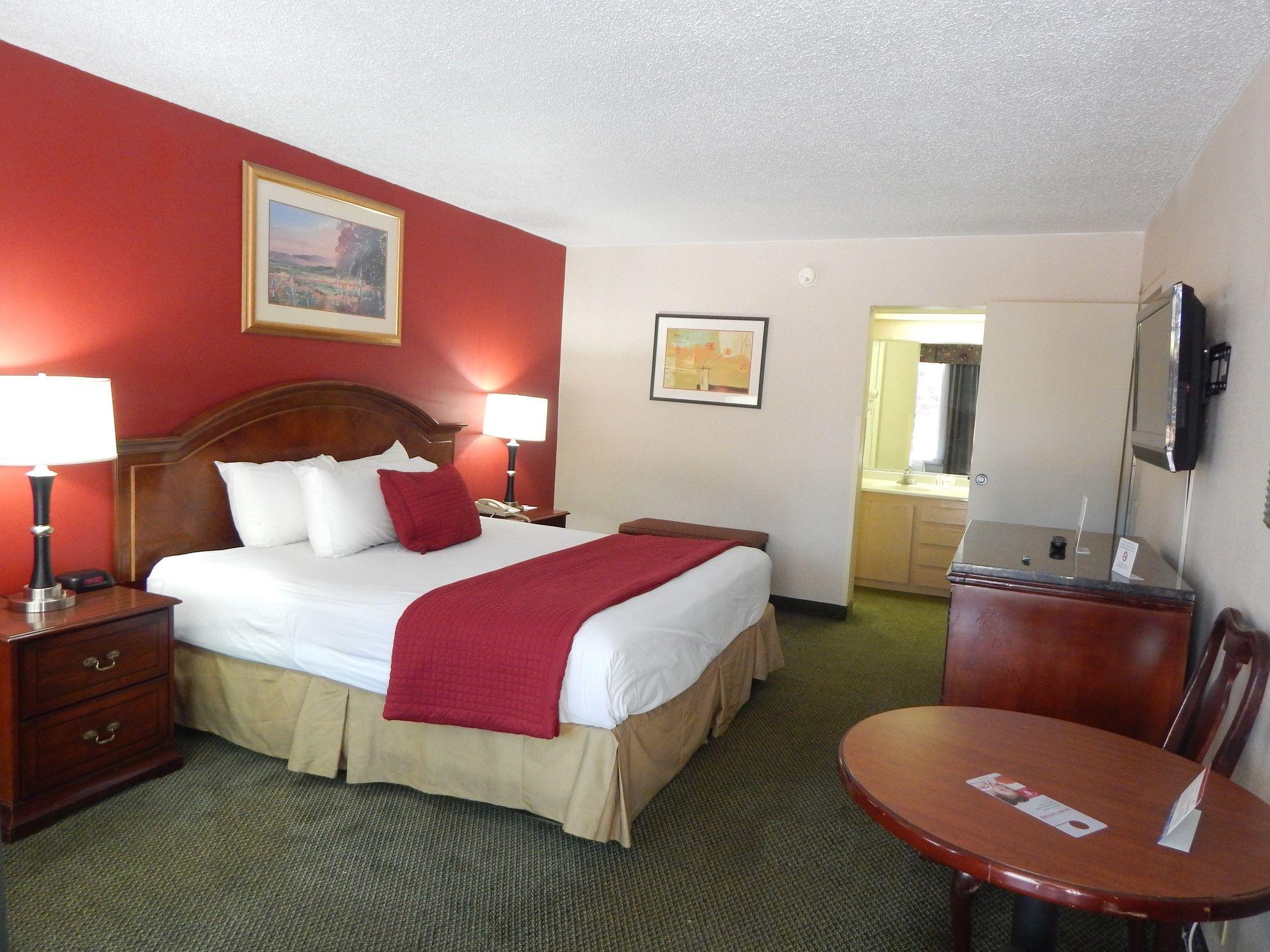 Ramada By Wyndham & Suites Warner Robins Eksteriør bilde