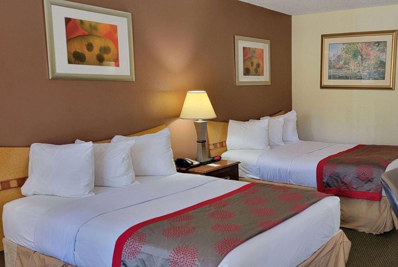 Ramada By Wyndham & Suites Warner Robins Eksteriør bilde